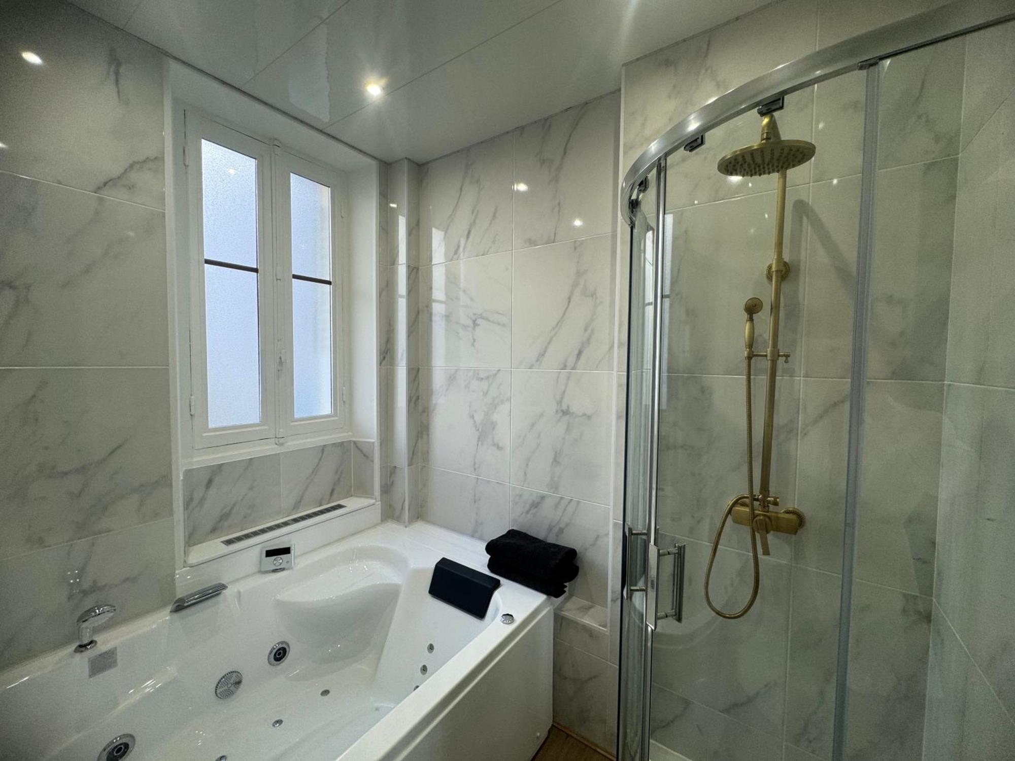 L'Experience Appartement & Spa Prive شامبيري المظهر الخارجي الصورة